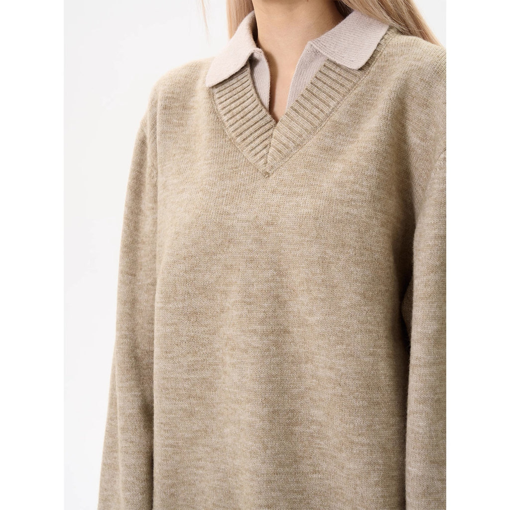 Cleanfit Mock Two-Piece V-Neck Sweater Women's Classic Color-block Preppy Style Knit Top